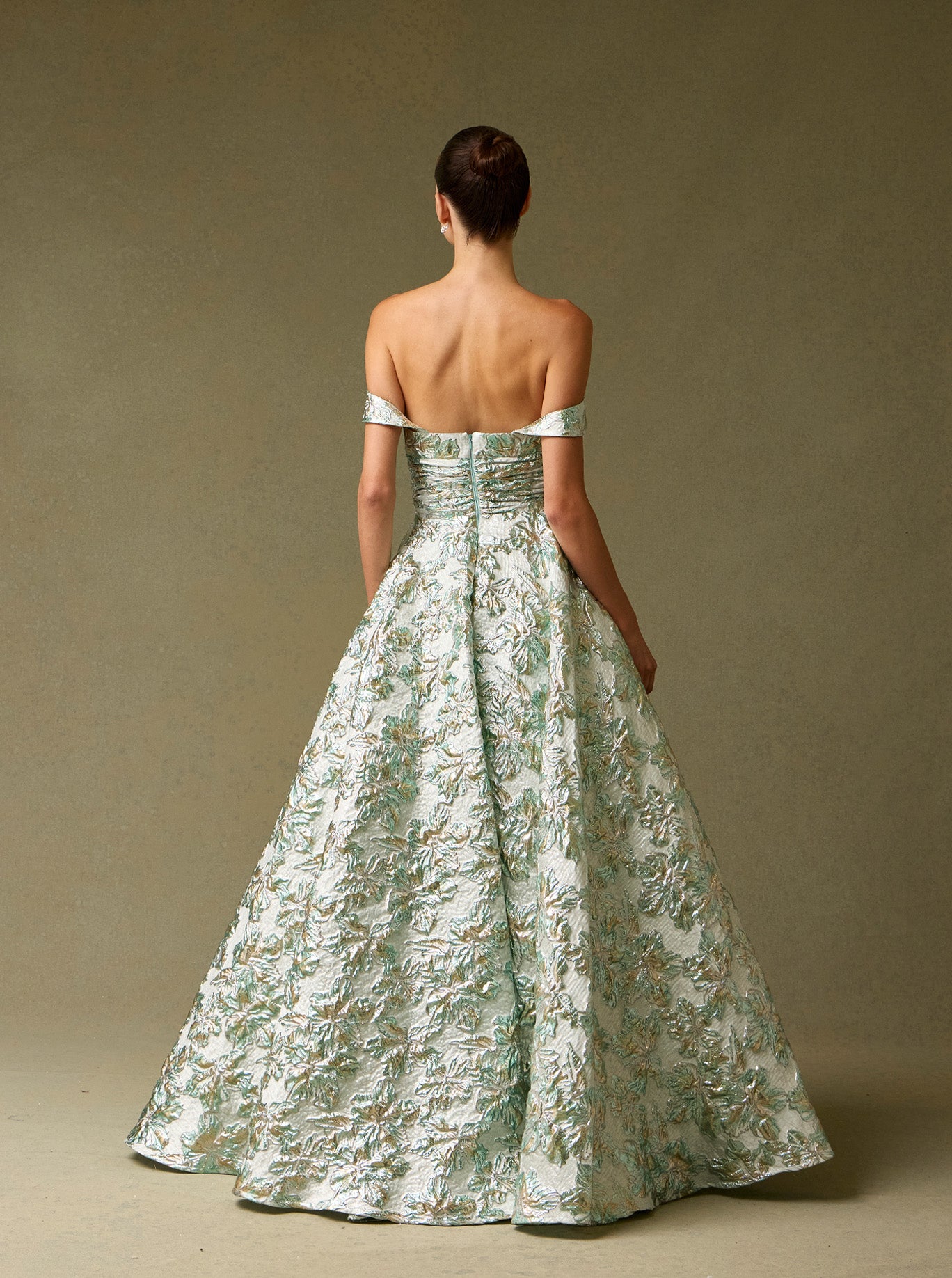 Vestido de Jacquard Estampado en Cote A, Escote Corazón y Drapeado en la Cintura con Bolsillos Laterales, Color Sage Print