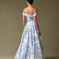 Vestido de Jacquard Estampado, Hombros Descubiertos, Corte en A, Drapeado en la Cintura y Bolsillos Laterales, Color Ice Blue White Print