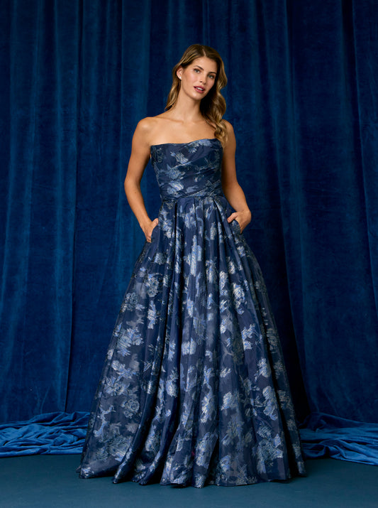 Vestido en Corte A de Organza Estampada, Escote Recto con Detalle de Drapeado al Frente, Colores Olive y Navy
