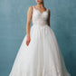 Vestido de Novia En Línea A Con Tirantes y Escote en Corazón.