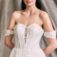 Vestido de Novia en Encaje con Motivos de Flores, Escote de Corazón y Mangas al Hombro Color Off White