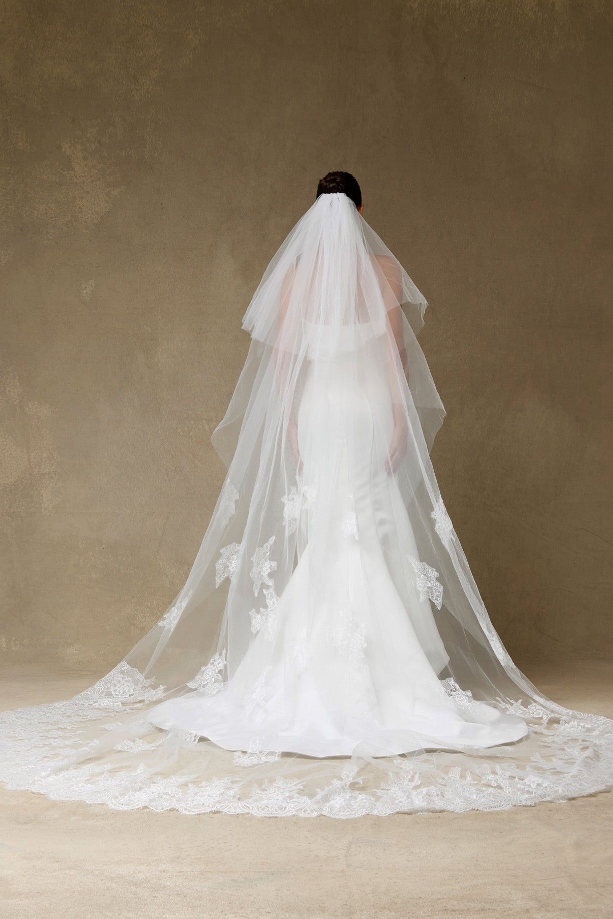 Velo de Novia de Tul Bordado, Color Off White