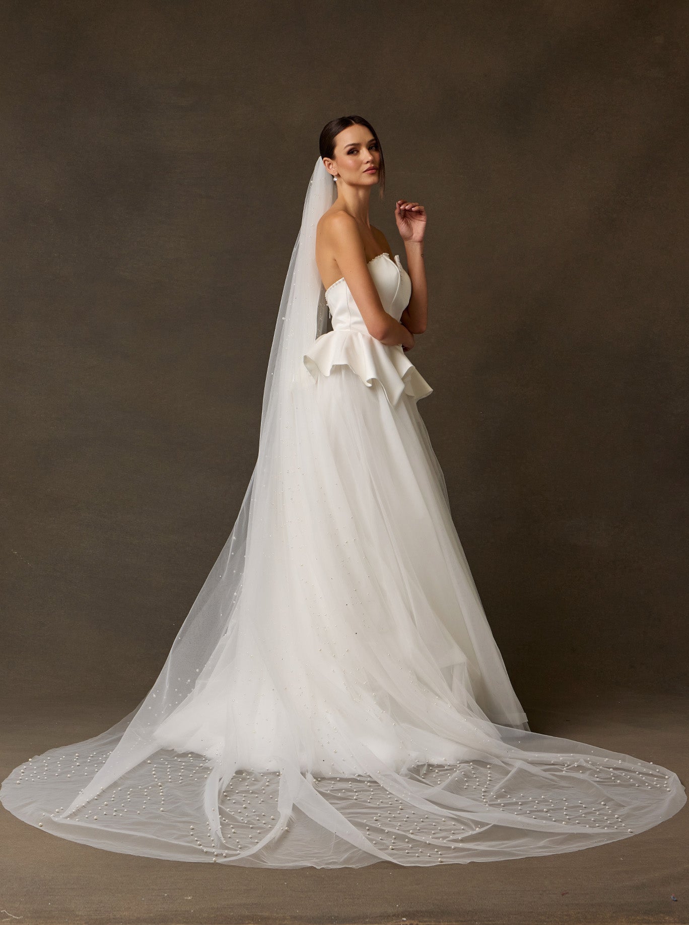 Velo de Tul con Perlas, Color Off White