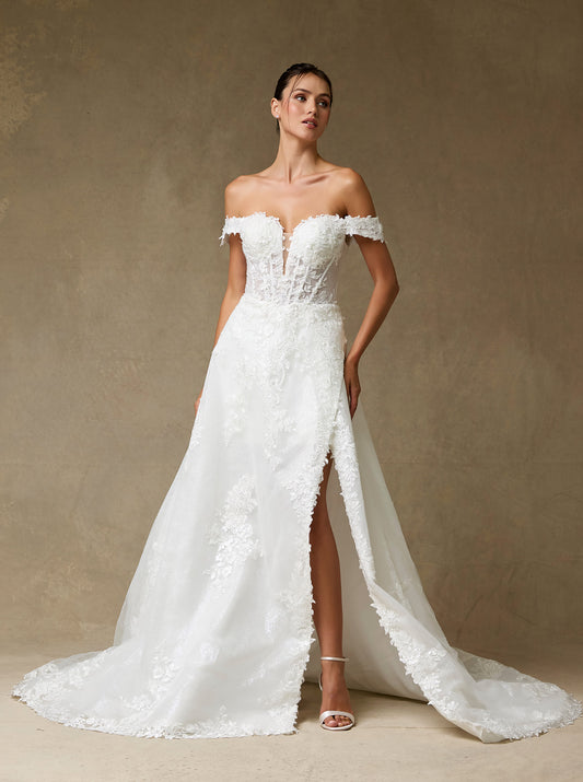 Vestido de Novia, Corte en A de Tul Bordado, con Hombros Descubiertos y Abertura en la Pierna, Color off White