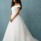 Vestido de Novia al Hombro de Tul con Brillos y Encaje, Color Off White