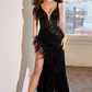 Vestido de Encaje Decorado con Detalles con Plumas. (Dos Colores)