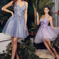 Vestido de Coctél en Línea a con Detalles Florales. (Varios Colores)