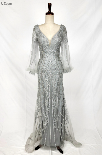 Vestido Corte Sirena con Escote en V y Mangas Largas,Tejido de Malla con Pedreria (Varios Colores)