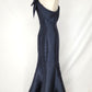 Vestido Corte  de sirena con un solo hombro. (Varios Colores)
