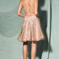 Vestido Corto en A, Escote en V, Con Tirantes y Espalda Descubierta, Color Rose Gold