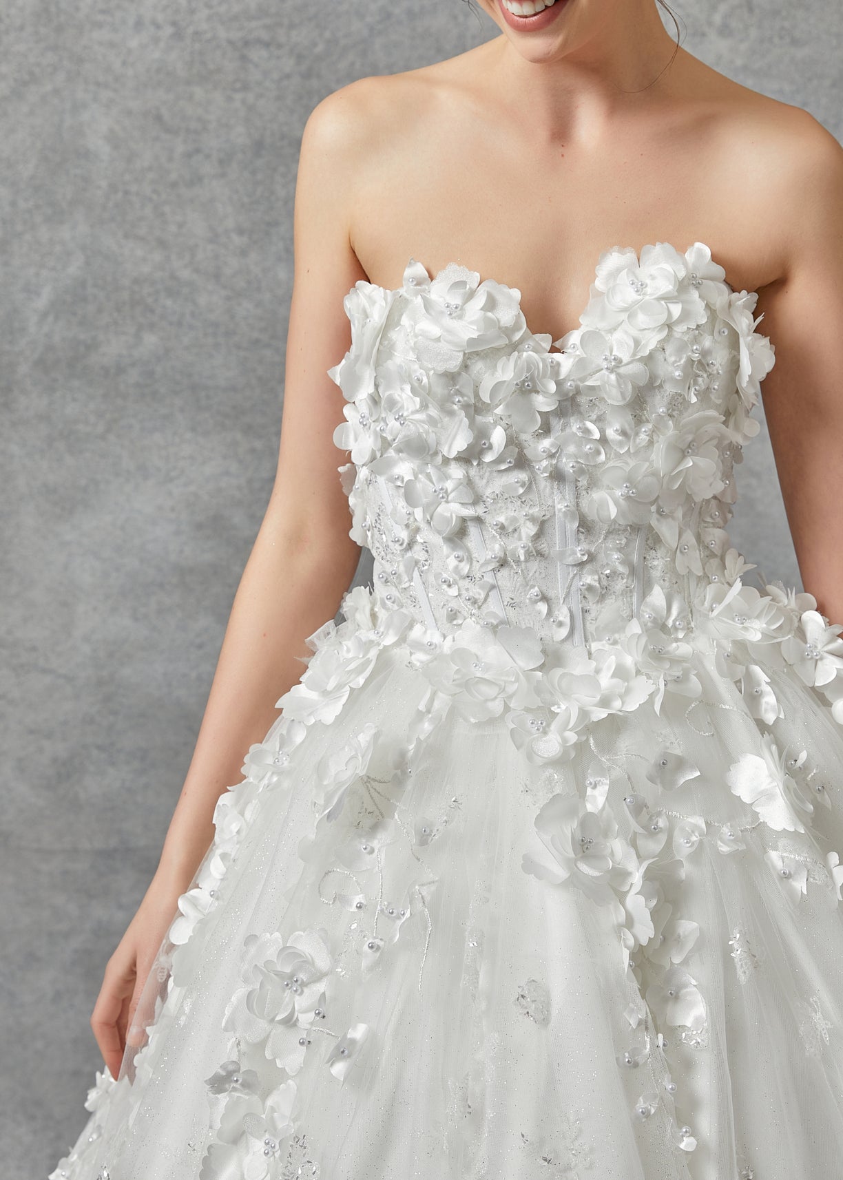 Vestido de Novia Corte Princesa Manga Desmontable Escote de Corazón con Cintas en Espalda Color Off White