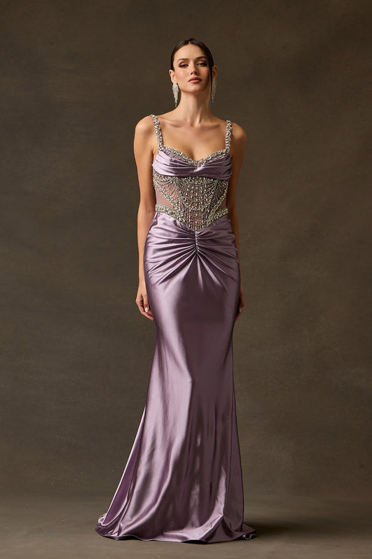 Vestido Recinto, Con Tirantes, Escote Corazón, Con Corpiño Adornado con Cristales y Lentejuelas, Color Lavender