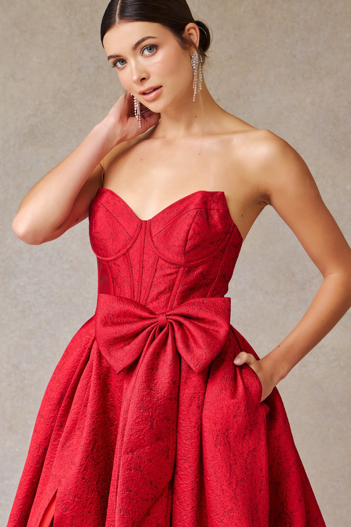 Vestido en línea A Con Estampado Jacquard en Color Red.