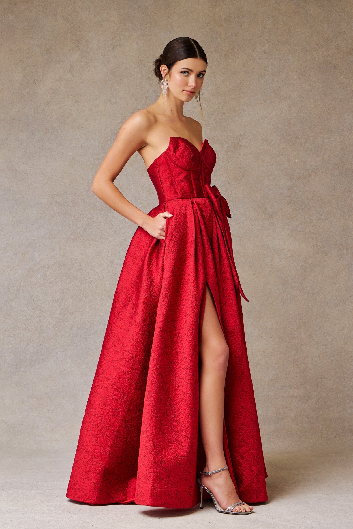 Vestido en línea A Con Estampado Jacquard en Color Red.