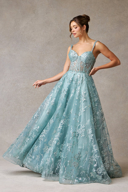 Vestido en Corte A en Encaje con Tirantes y Escote de Corazón, Color Sage