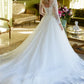 Vestido de Novia, Corte en A, Escote en V Ilusión, Manga Larga y Espalda Abierta con Cauda, Color Off White
