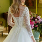 Vestido de Novia, Corte en A, Escote en V Ilusión, Manga Larga y Espalda Abierta con Cauda, Color Off White