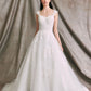 Vestido de Novia, Hombros Fuera y Escote en Corazón.