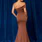 Vestido Entallado Manga Caída a Un Solo Hombro, Detalle de Drapeado al Frente con Aplicación a Un Costado de la Cintura, Color Brown