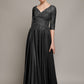 Vestido de Tul Brilloso y Bordado con Cuentas y Lentejuelas con mangas 3/4 Color Gold y Black
