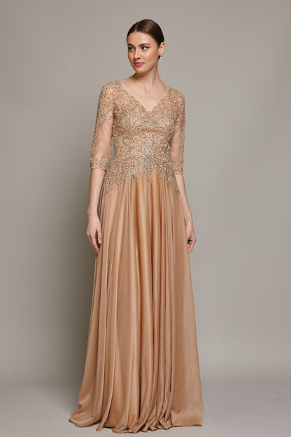 Vestido de Tul Brilloso y Bordado con Cuentas y Lentejuelas con mangas 3/4 Color Gold y Black