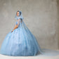 Vestido de Fiesta de Tul Bordado con Brillos, Cristales y Lentejuelas y Capa Desmontable con Capucha, Color Ice Blue