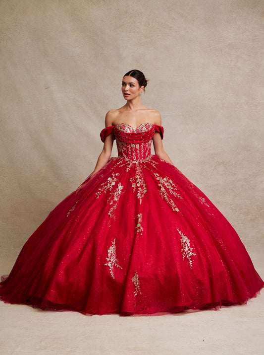 Vestido de Fiesta con Hombros Descubiertos de Encaje Bordado con Brillos Cristales y Lentejuelas, Color Red Gold