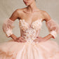 Vestido de Fiesta con Mangas Desmontables con Aplicaciones en Cuentas, Lentejuelas y Flores en 3D, Color Peach