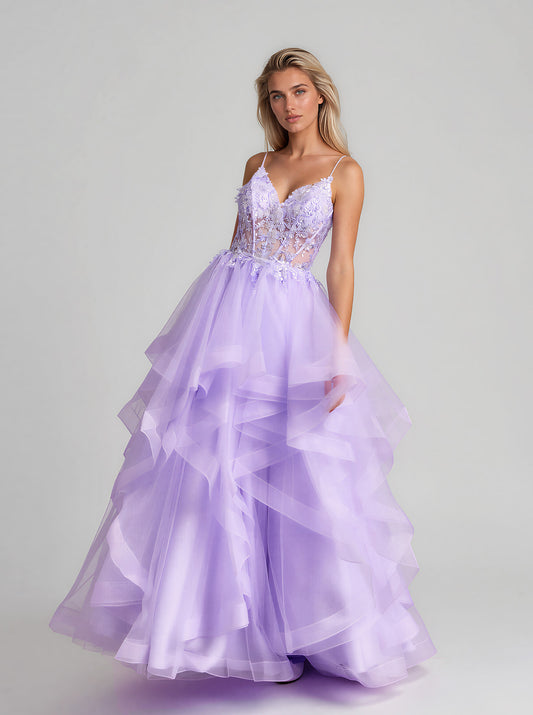 Vestido Corte Princesa, Con Tirantes, Escote en V, Coré Semitransparente Bordado con Falda de Olanes en Cascada, Color Lilac