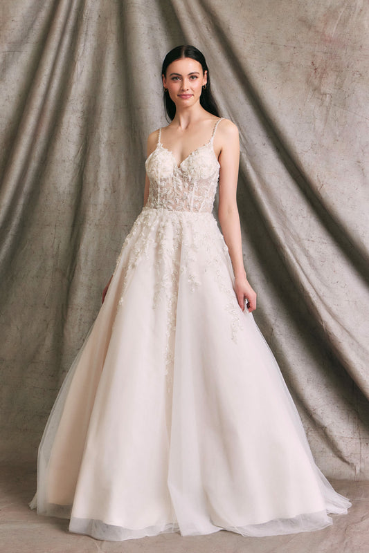 Vestido de Novia Corte en A con Encaje Bordado con Pedrería Color Off White Blush