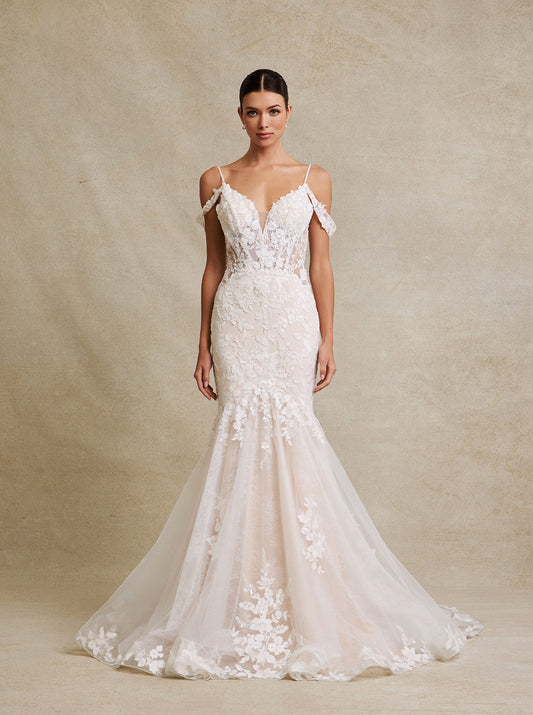 Vestido de Novia Corte Sirena con Escote de Corazón de Encaje Bordado con Cuentas y Lentejuelas Color Off White