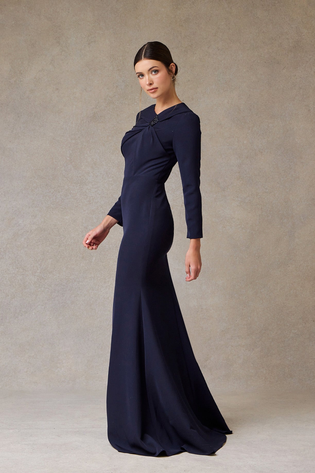 Vestido Corte Sirena Manga Larga Color Navy