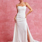 Vestido de Novia de Satín y Stretch con Abertura Color Off White.