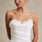 Vestido de Novia de Satén, Escote de Corazón con Detalles en Encaje y Lentejuelas, Color Off White