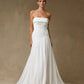 Vestido de Novia de Chiffon, Sin Tirantes y Escote Recto, Color Off White