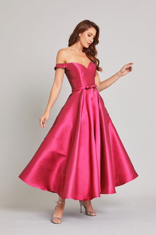 Vestido Coto  Con Hombros Fuera En Línea A  con Escote Corazón.(Dos Colores)