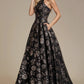Vestido Estampado Floral Corte en A con Cuello Alto Color Black Gold Print