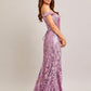 Vestido con Hombros Descubiertos con Tul Bordado con Brillo y Lentejuelas, Color Dark Mauve