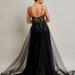 Vestido Con Tirantes Escoite Corazón y con Cola. Color Black Nude.
