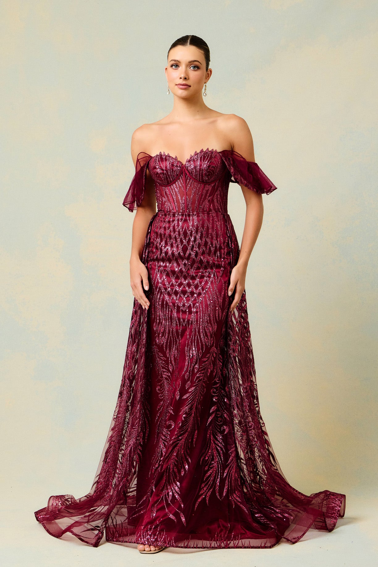 Vestido Línea Recta Con Sobrefalda y Mangas Cortas. (Varios  Colores)