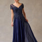 Vestido Línea A Manga Corta en Cuello V Color Navy.