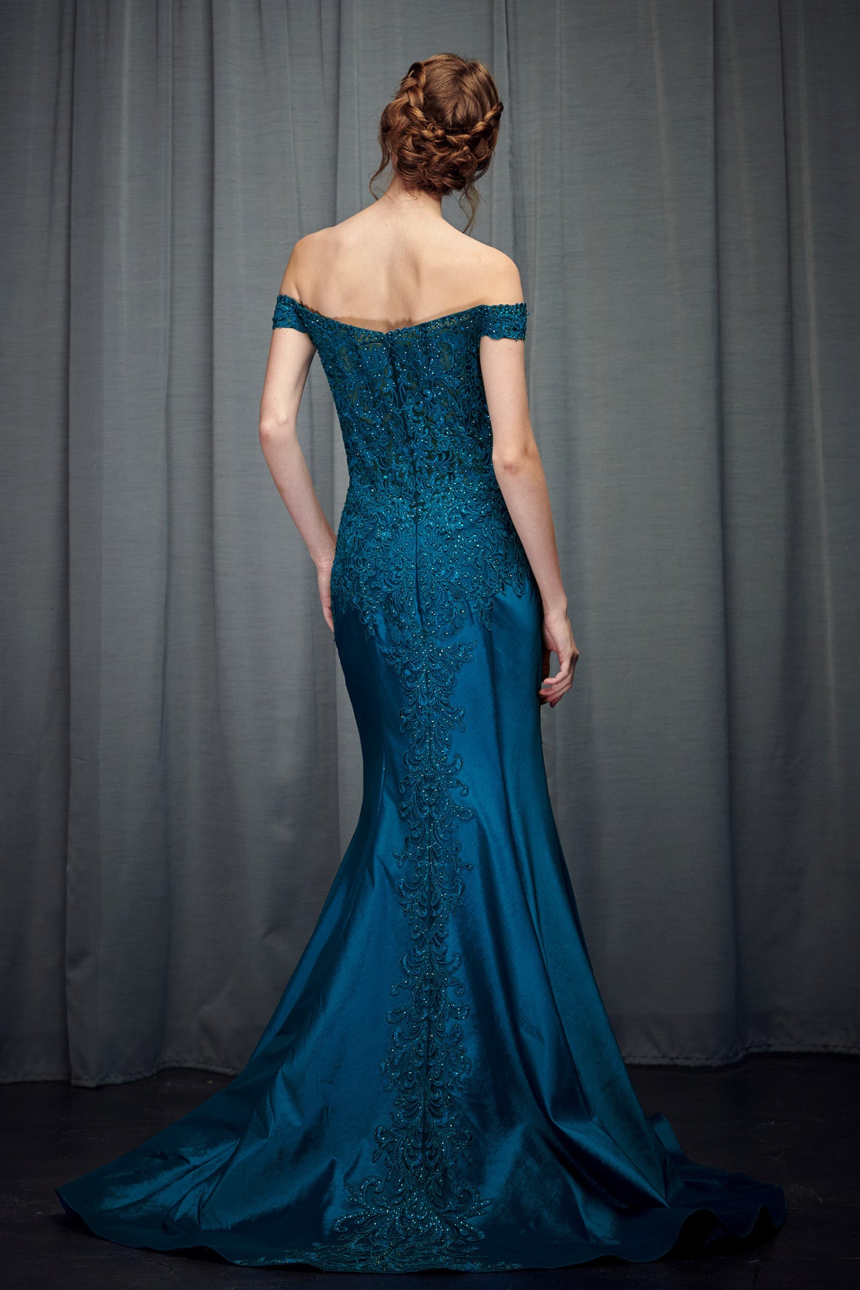 Vestido Corte Sirena Con Hombros Descubiertos (Varios Colores)