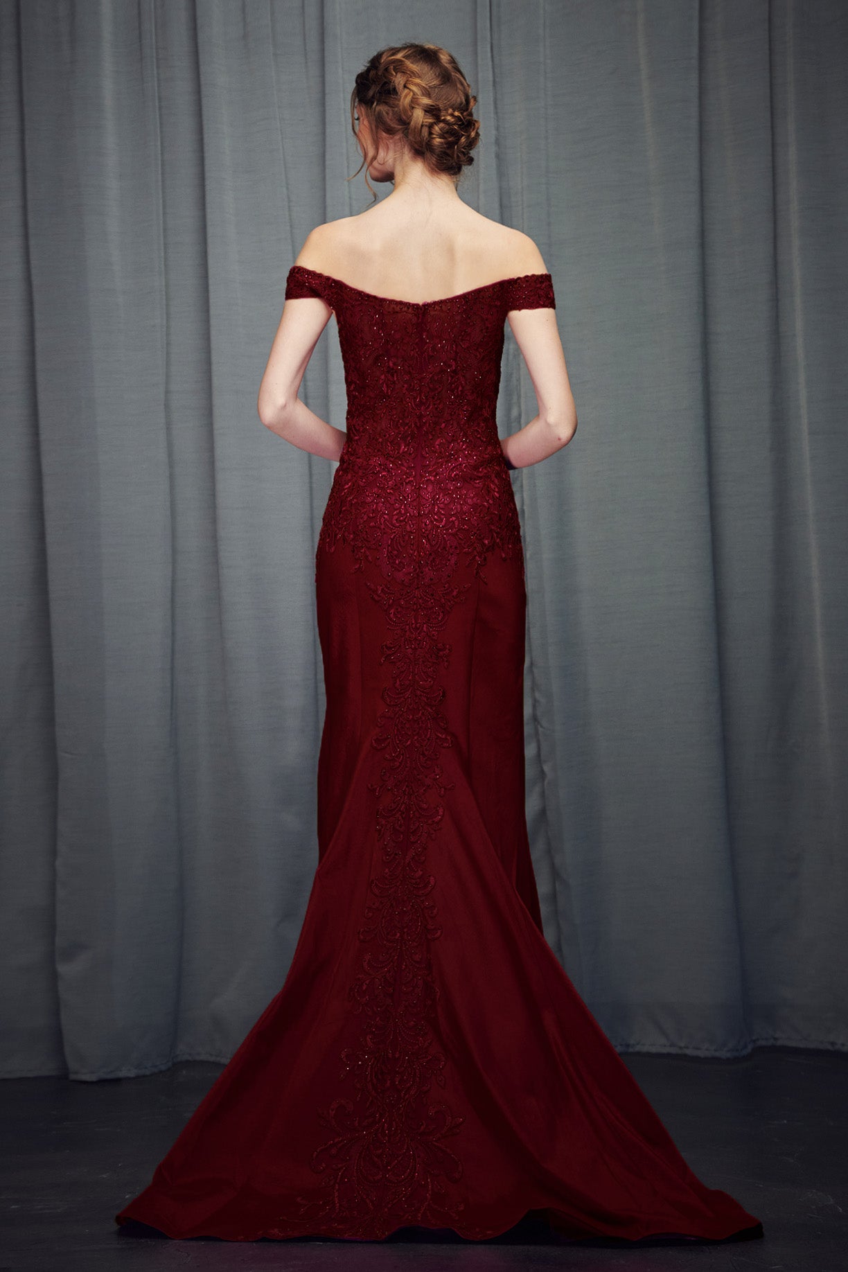 Vestido Corte Sirena Con Hombros Descubiertos (Varios Colores)