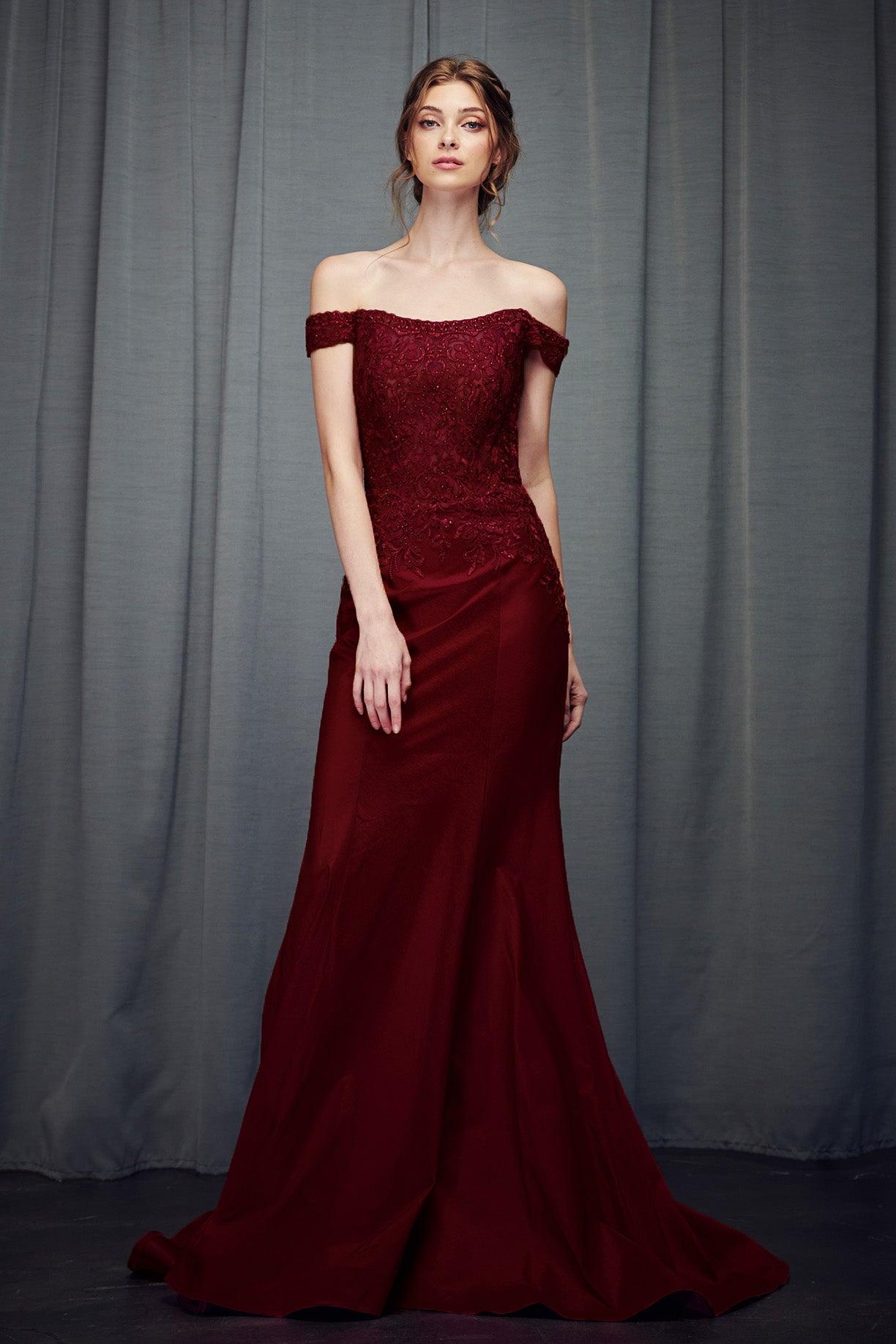 Vestido Corte Sirena Con Hombros Descubiertos (Varios Colores)