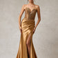 Vestido de Satén sin Tirantes con Escote en V y Detalle de Lentejuelas en el Corpiño, Color Bronze