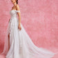 Vestido de Novia Línea A Con Hombros Descubiertos y con Abertura Color Off White Nude