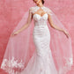 . Vestido de Novia Corte Sirena Con Velo en Capa Color Off White.