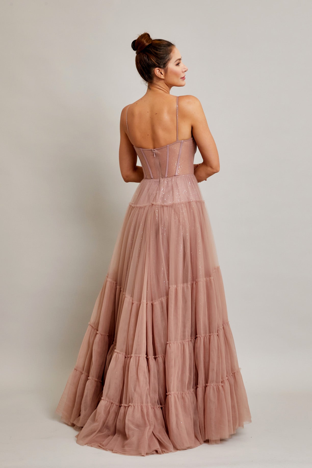 Vestido en Línea A, Sin Tirantes Color Dusty Mauve.