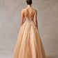 Vestido de Fiesta Corte en A de Tul y Encaje Bordado, Color Gold