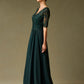 Vestido Corte Recto Manga tres cuartos, escote en V. Color Dark Green.